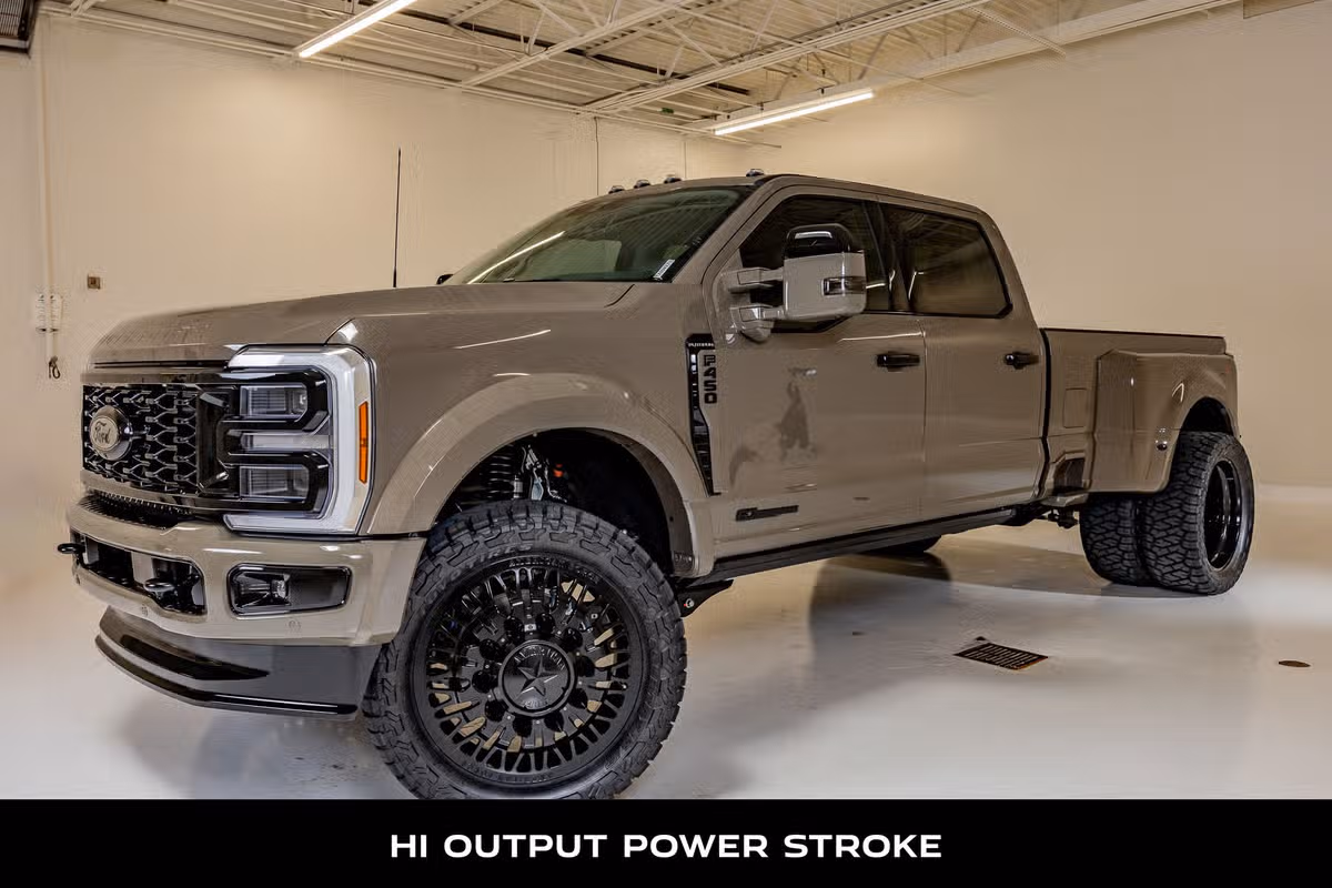 2026 Ford F-450 Super Duty Platinum Plus Crew Cab