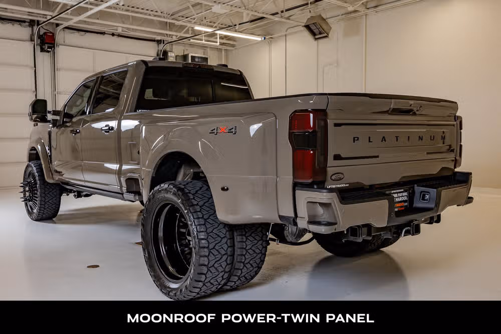 2026 Ford F-450 Super Duty Platinum Plus Crew Cab Image 7