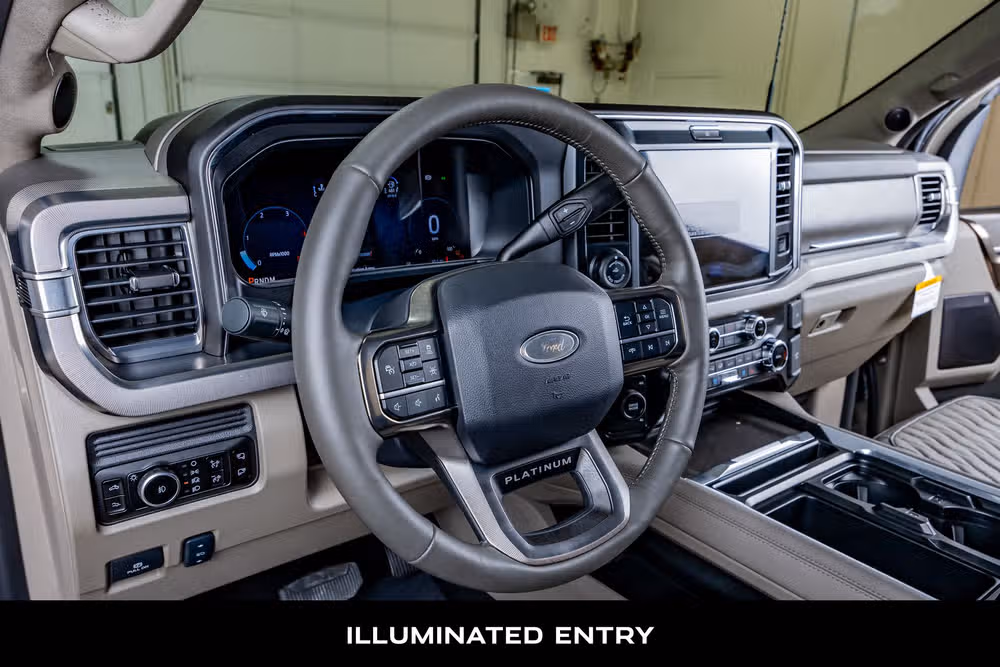 2026 Ford F-450 Super Duty Platinum Plus Crew Cab Image 17