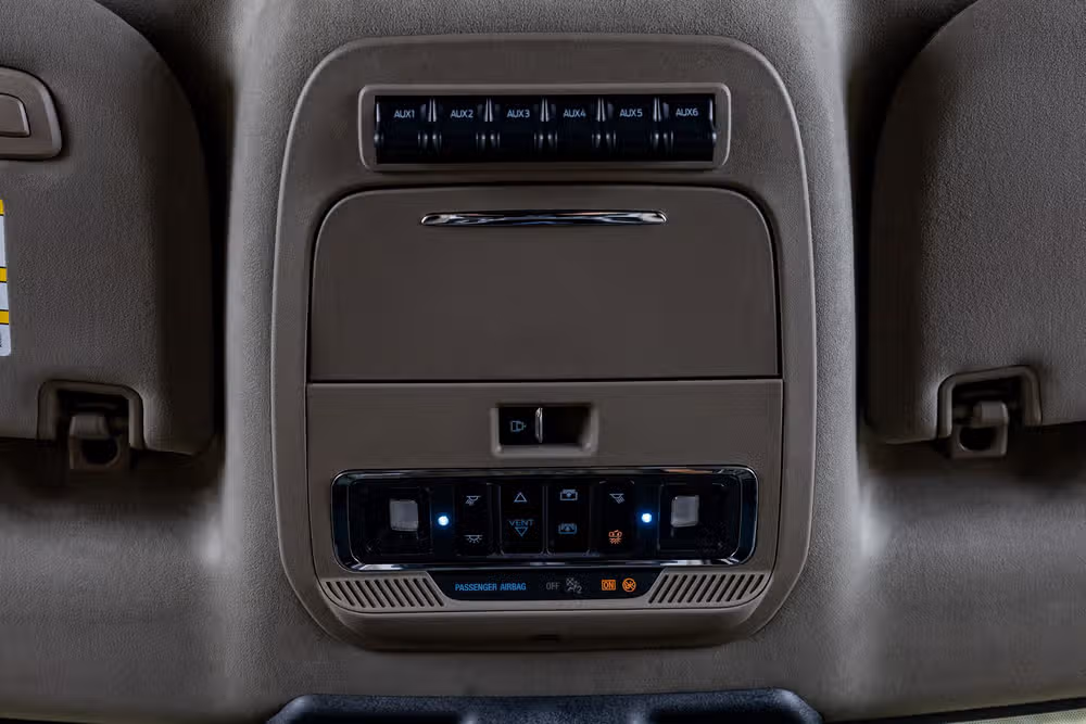 2026 Ford F-450 Super Duty Platinum Plus Crew Cab Image 30