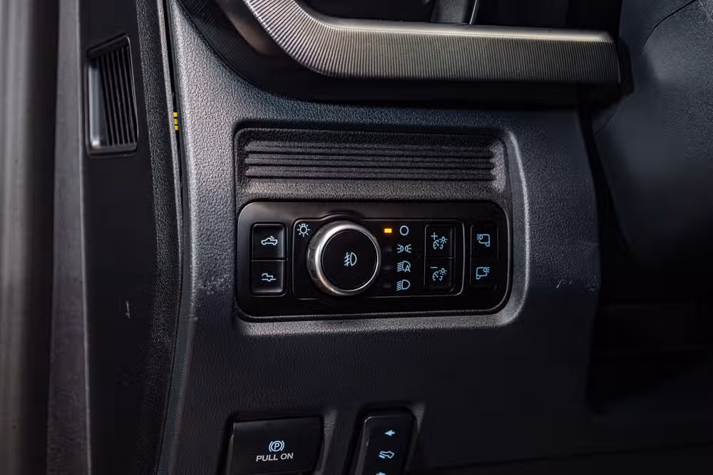 2026 Ford F-250 Super Duty Platinum Crew Cab Image 20
