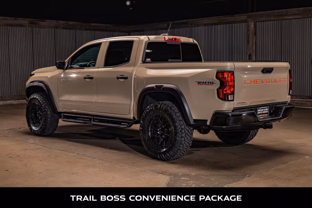 2023 Chevrolet Colorado Trail Boss Crew Cab Image 7