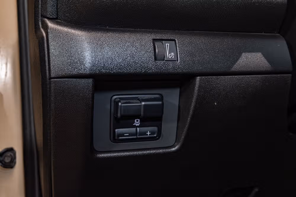2023 Chevrolet Colorado Trail Boss Crew Cab Image 17