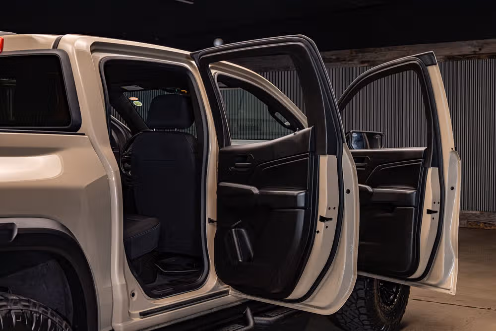 2023 Chevrolet Colorado Trail Boss Crew Cab Image 29