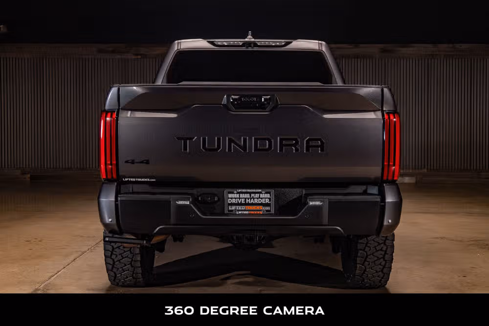 2024 Toyota Tundra Limited HV CrewMax Image 8