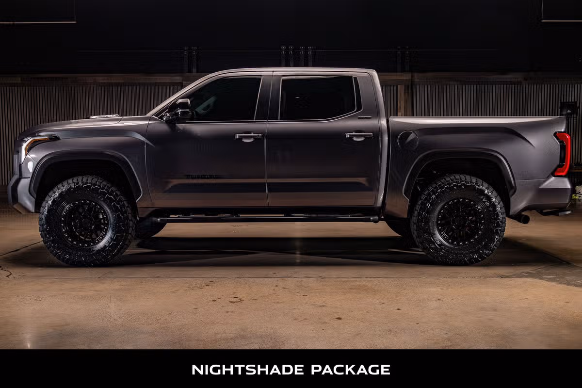 2024 Toyota Tundra Limited HV CrewMax