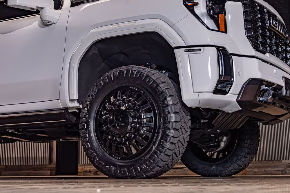 2024 GMC Sierra 3500HD Denali Ultimate Crew Cab Image 14