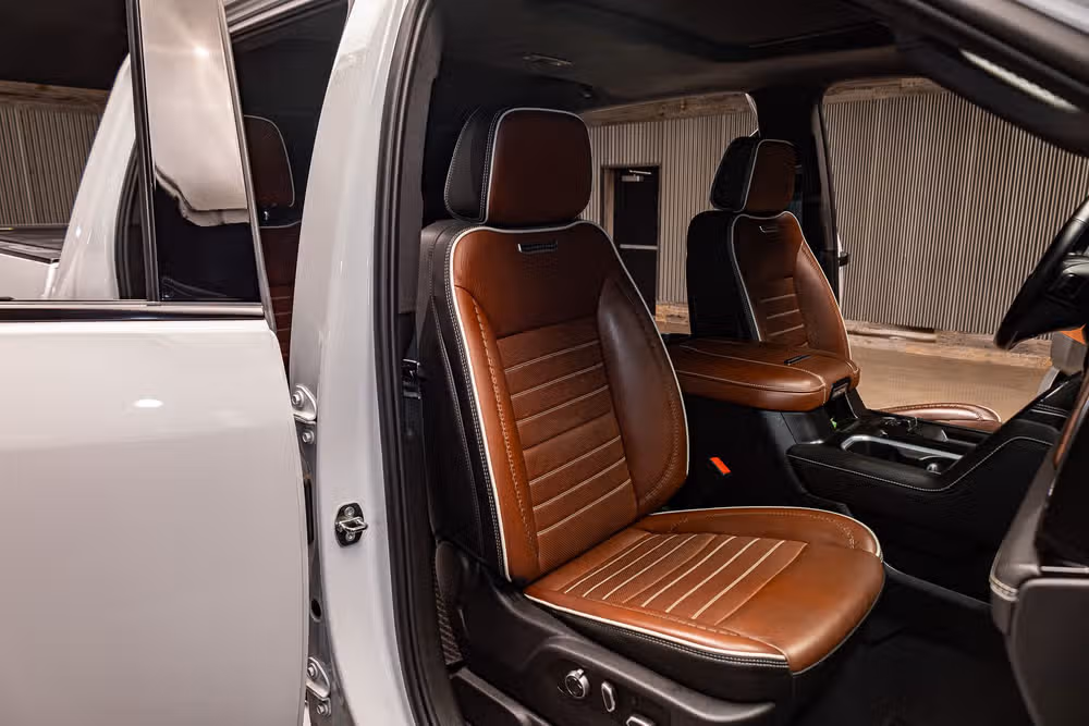 2024 GMC Sierra 3500HD Denali Ultimate Crew Cab Image 29