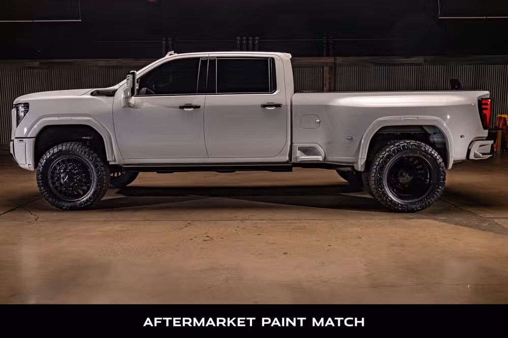2024 GMC Sierra 3500HD Denali Ultimate Crew Cab Image 6