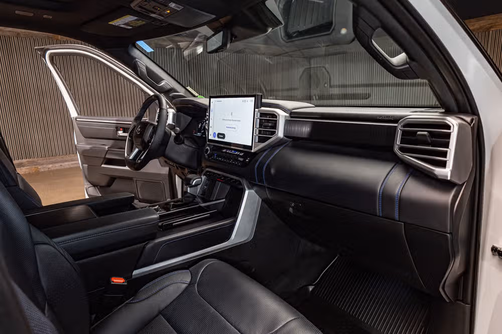 2025 Toyota Sequoia Platinum Image 16