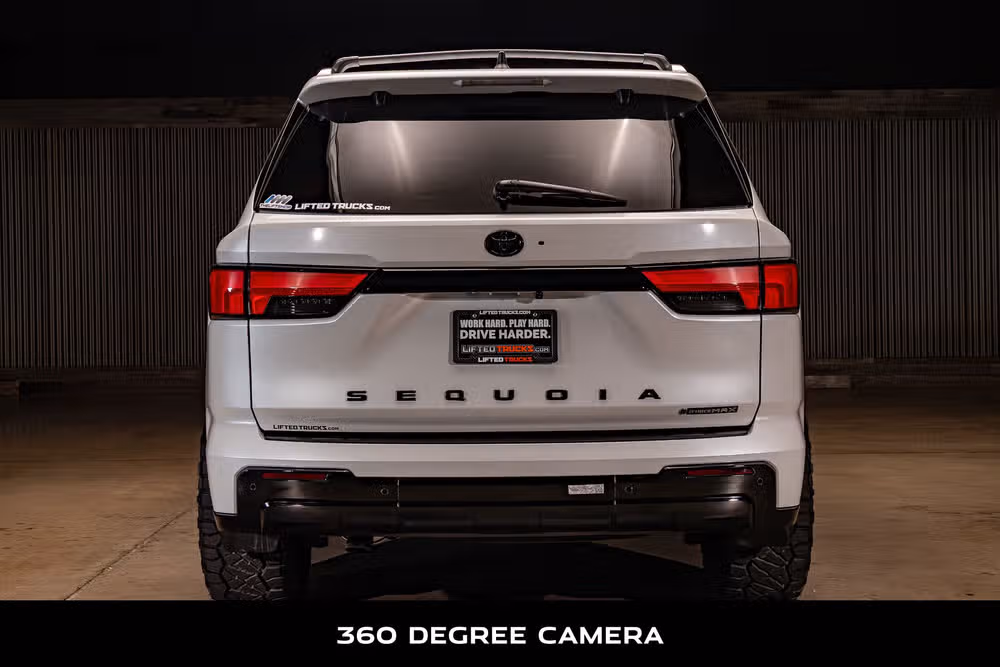 2025 Toyota Sequoia Platinum Image 8
