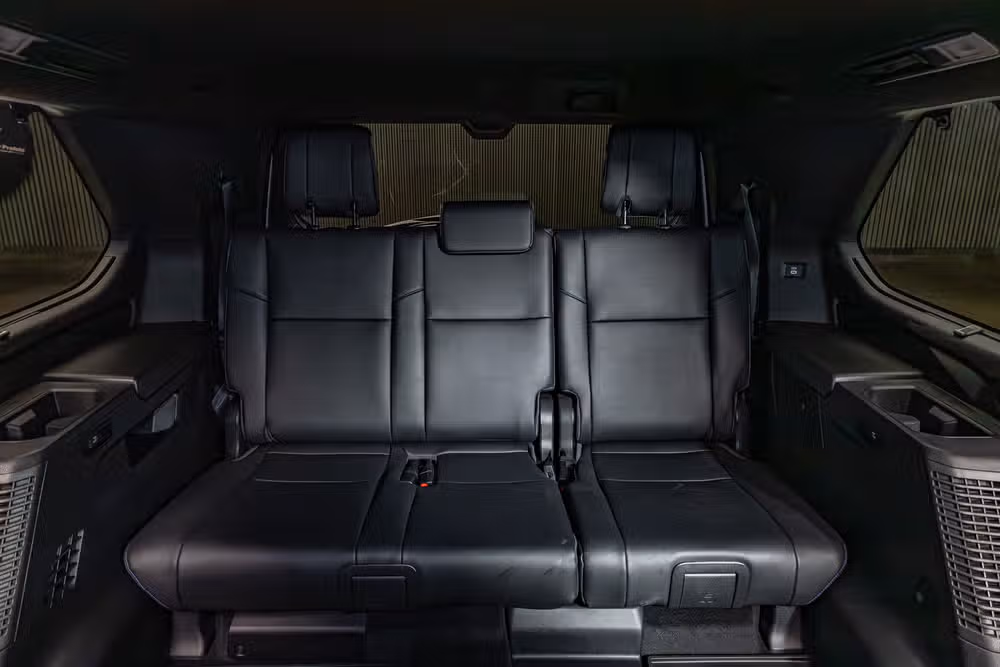 2025 Toyota Sequoia Platinum Image 25