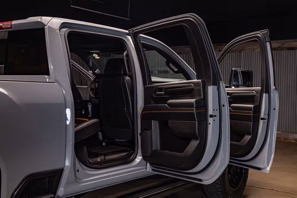 2024 GMC Sierra 2500HD AT4 Crew Cab Image 34