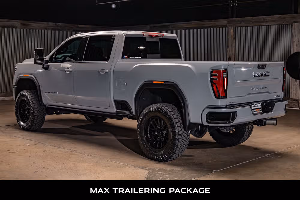2024 GMC Sierra 2500HD AT4 Crew Cab Image 7