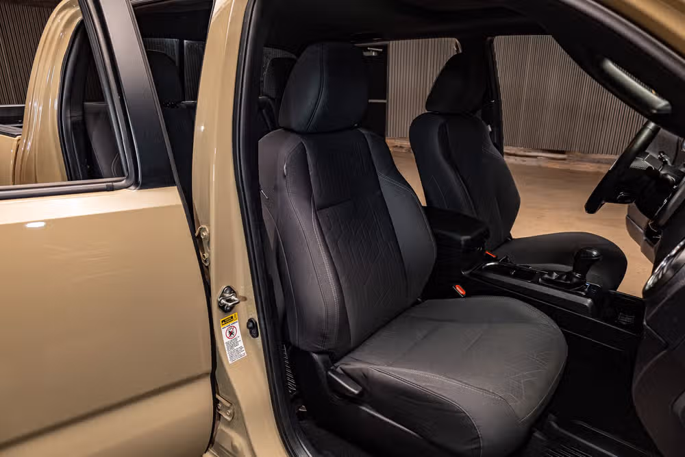 2017 Toyota Tacoma TRD Sport Double Cab Image 23