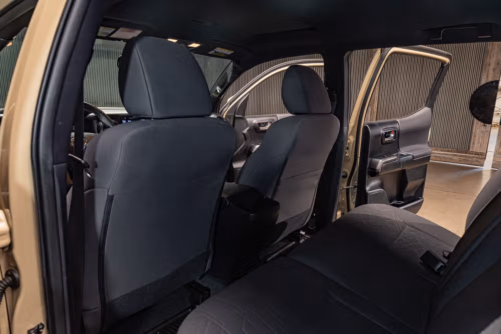 2017 Toyota Tacoma TRD Sport Double Cab Image 20