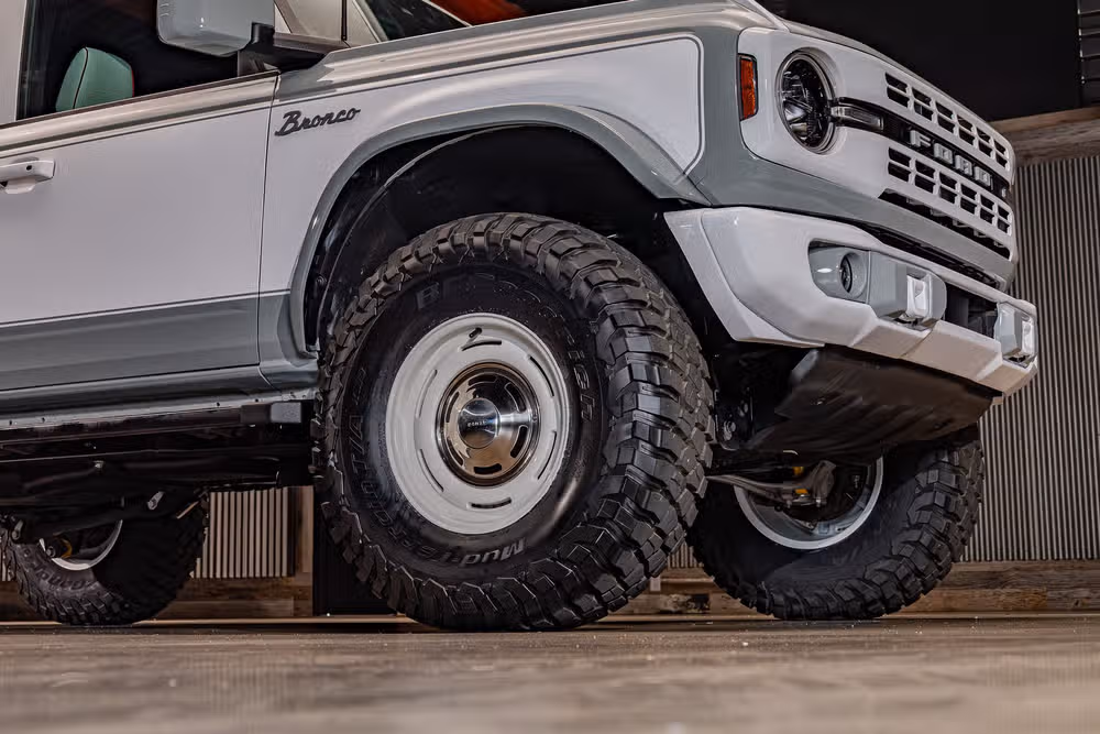 2023 Ford Bronco Heritage Edition Image 12