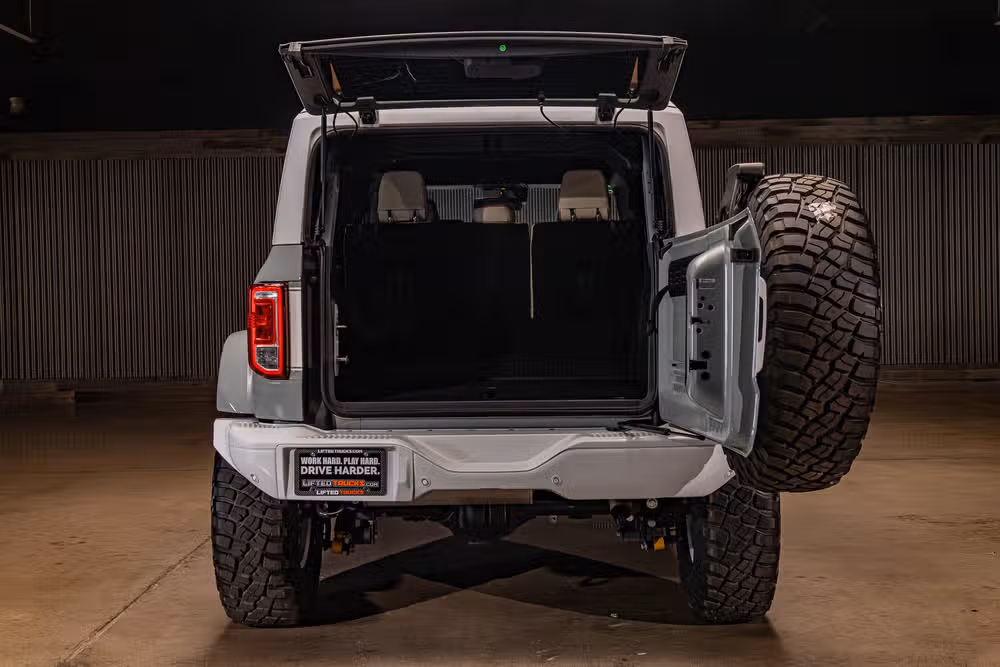2023 Ford Bronco Heritage Edition Image 9