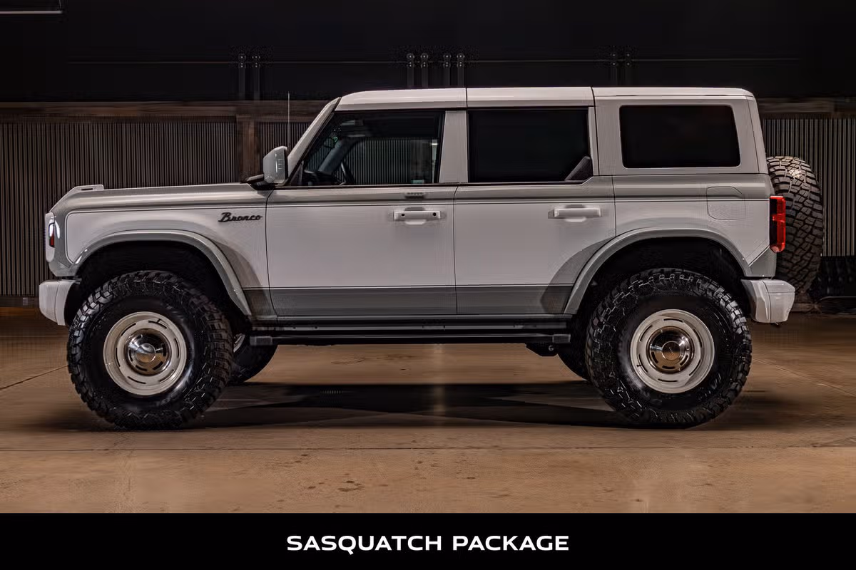 2023 Ford Bronco Heritage Edition
