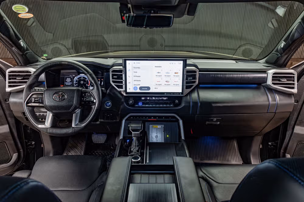 2023 Toyota Sequoia Platinum Image 14