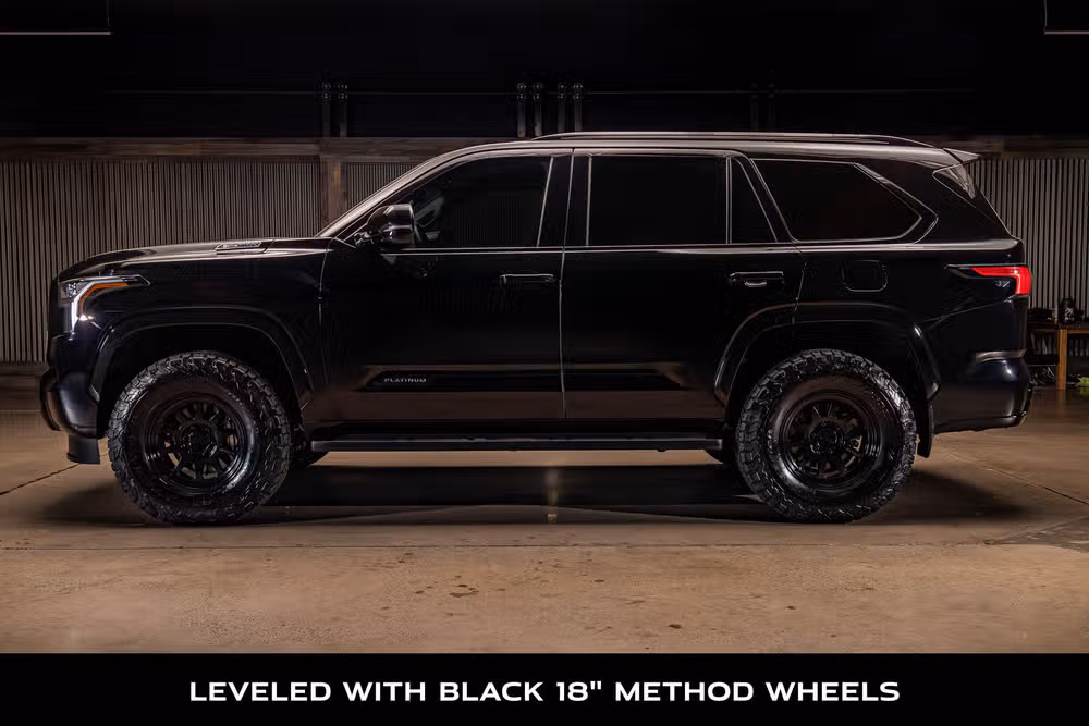 2023 Toyota Sequoia Platinum Image 5