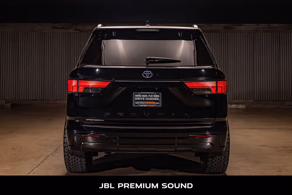 2023 Toyota Sequoia Platinum Image 7