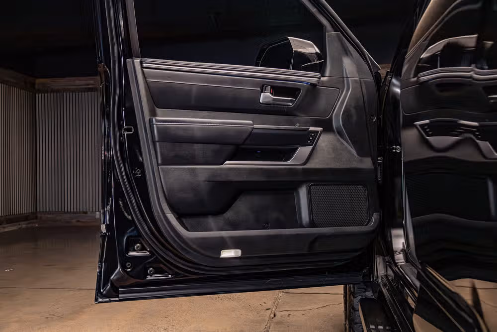 2023 Toyota Sequoia Platinum Image 28