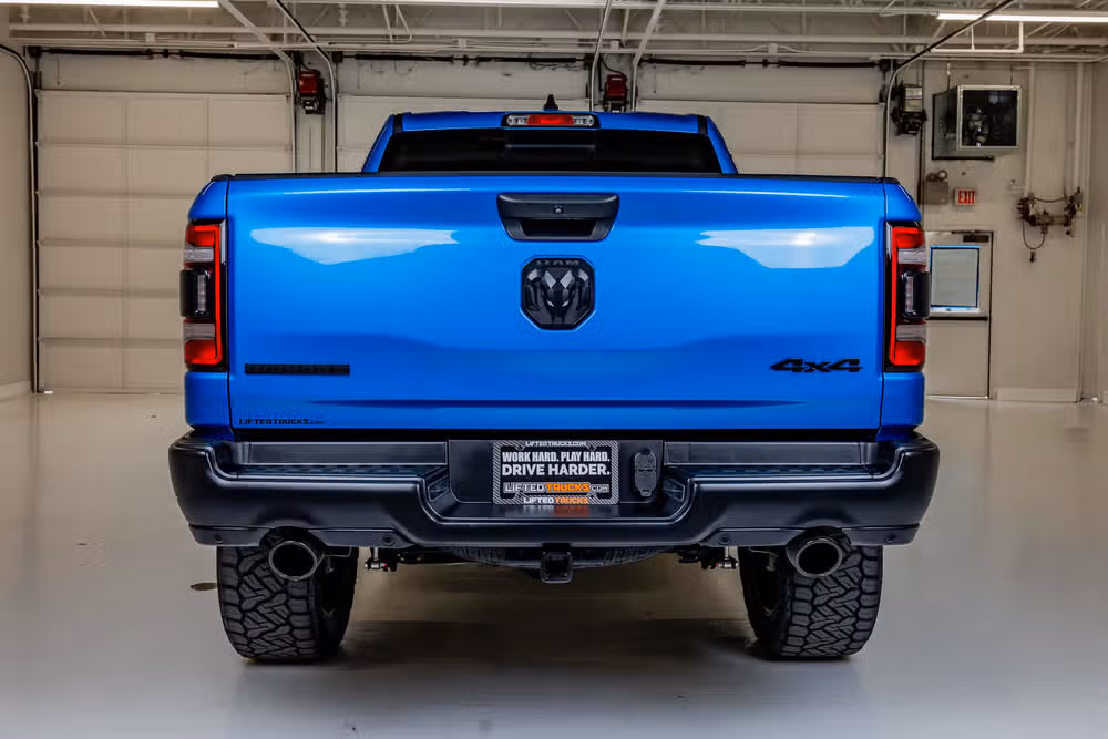 2023 Ram 1500 Big Horn Crew Cab Image 8