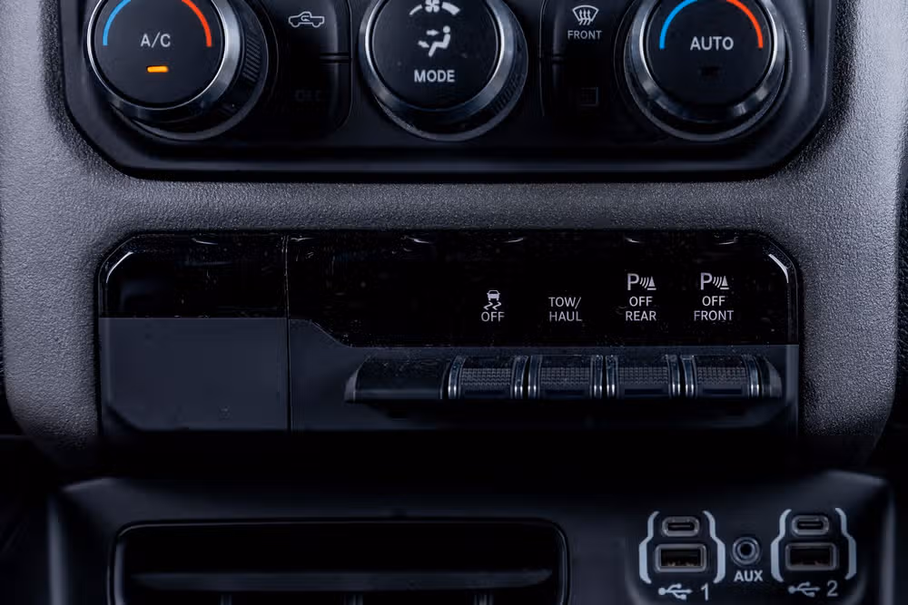 2023 Ram 1500 Big Horn Crew Cab Image 29