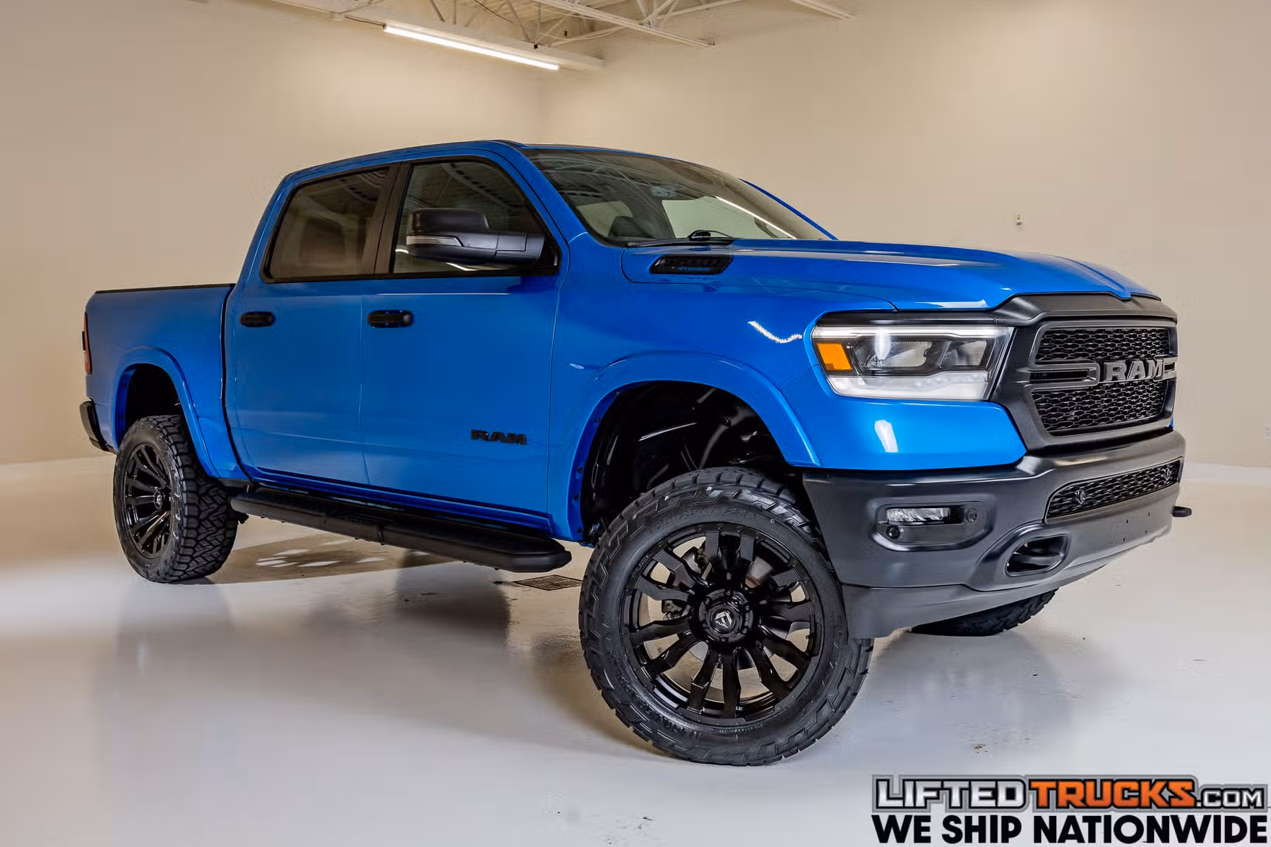 2023 Ram 1500 Big Horn Crew Cab Image 1