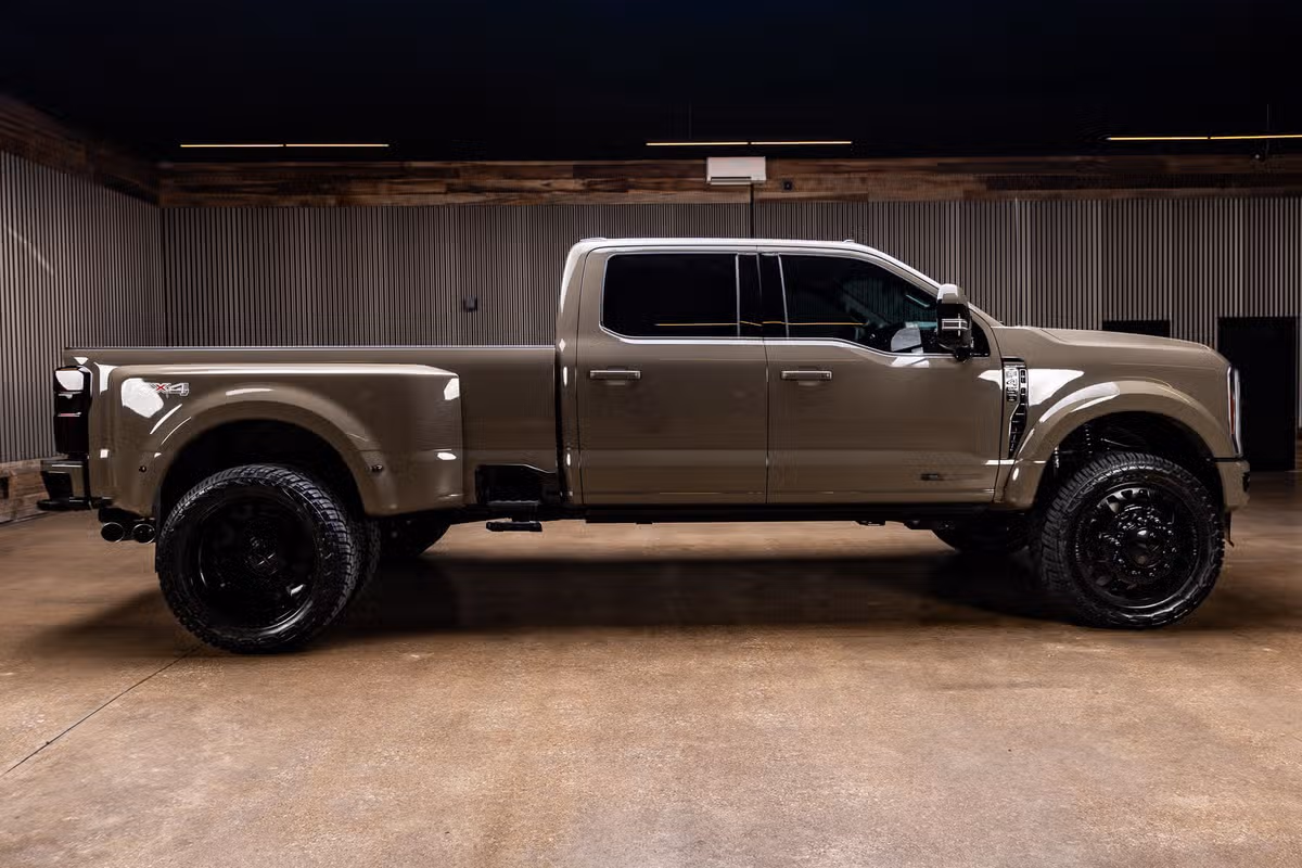 2026 Ford F-450 Super Duty King Ranch Crew Cab