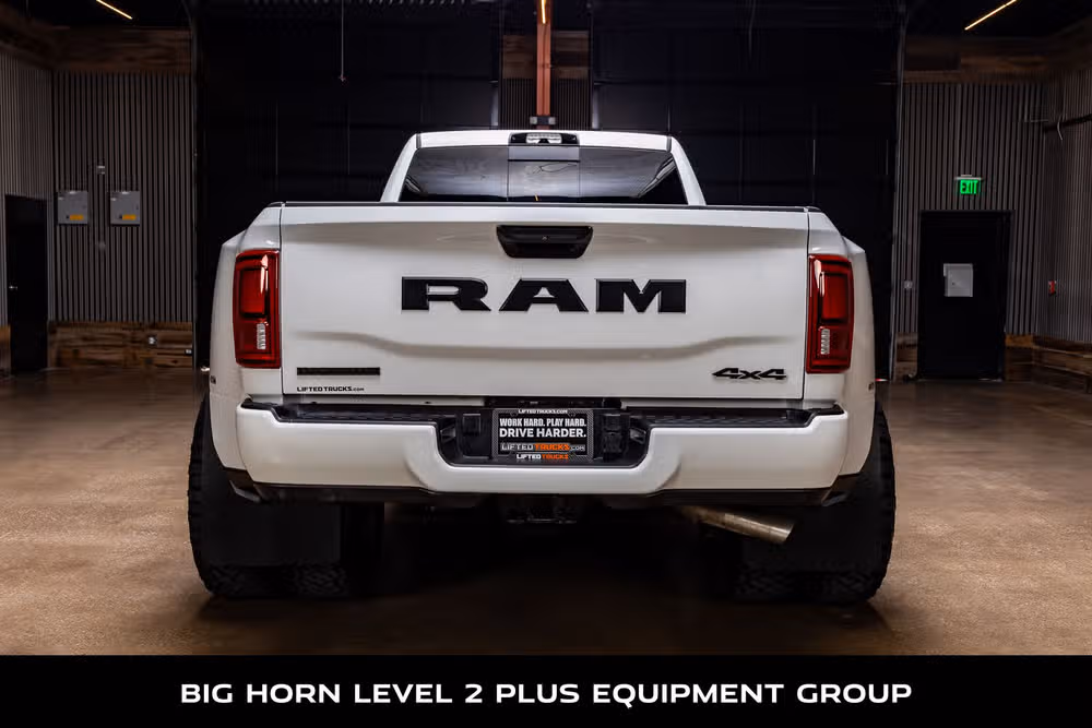 2025 Ram 3500 Big Horn Crew Cab Image 8
