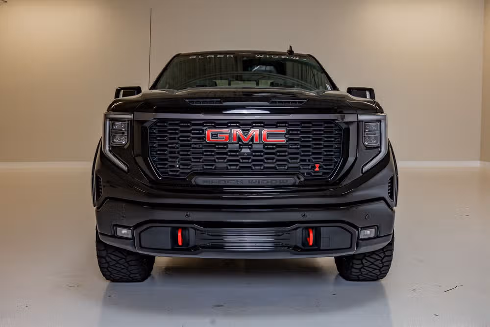 2022 GMC Sierra 1500 AT4 Black Widow Crew Cab Image 2