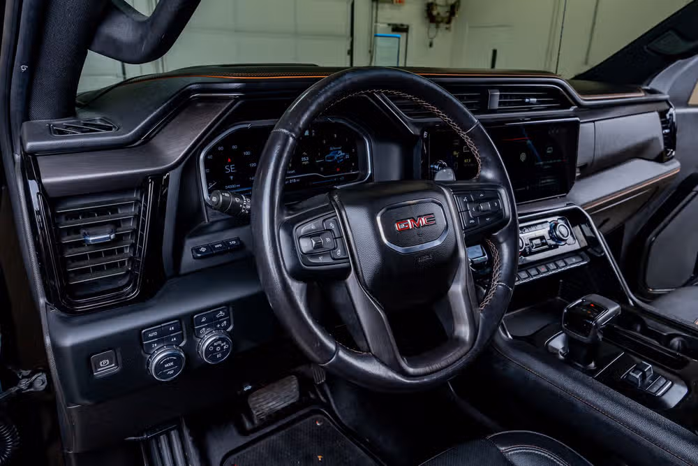 2022 GMC Sierra 1500 AT4 Black Widow Crew Cab Image 14