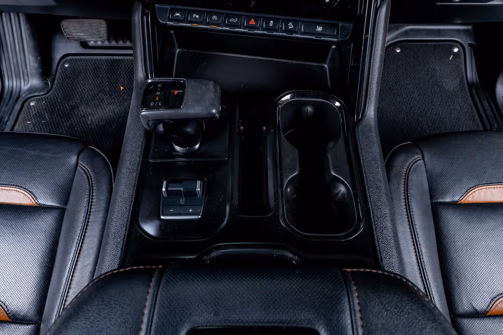 2022 GMC Sierra 1500 AT4 Black Widow Crew Cab Image 25