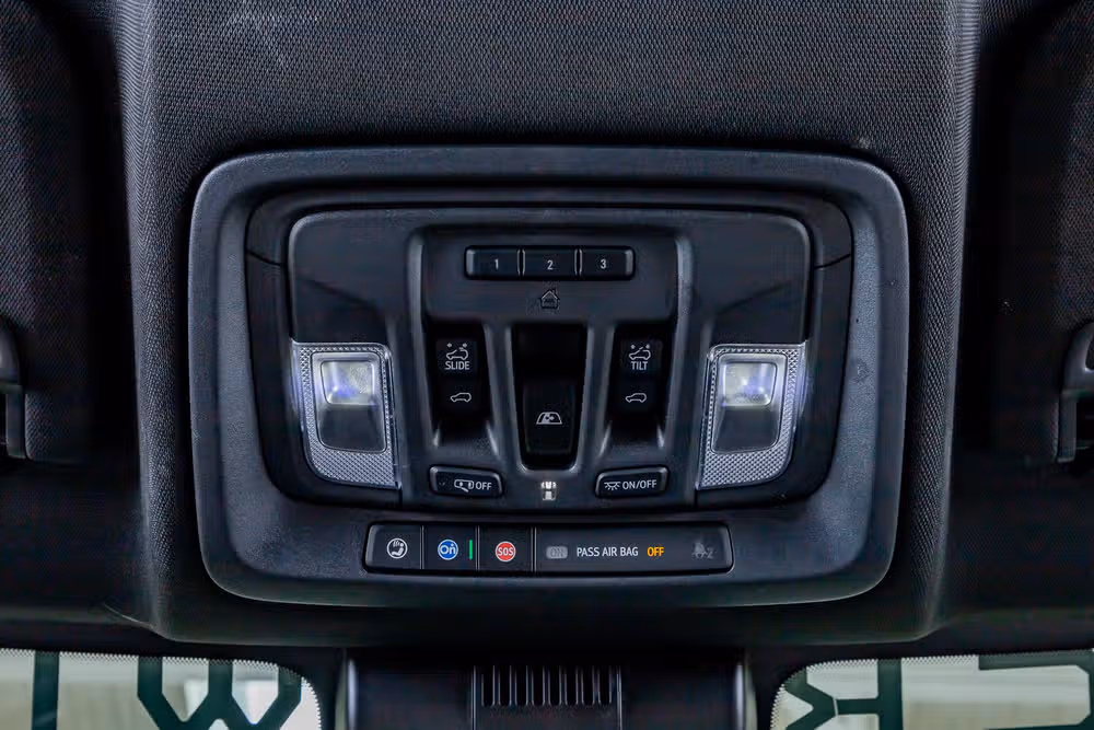 2022 GMC Sierra 1500 AT4 Black Widow Crew Cab Image 26