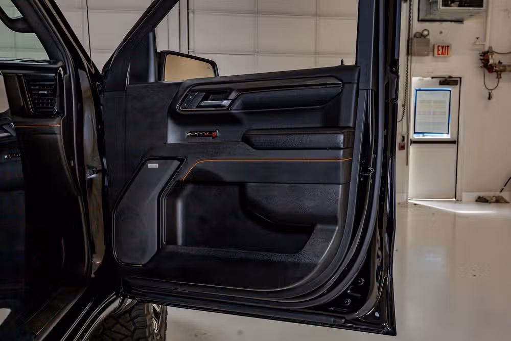 2022 GMC Sierra 1500 AT4 Black Widow Crew Cab Image 35