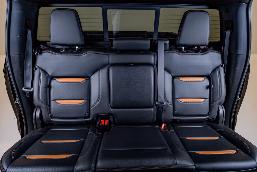 2022 GMC Sierra 1500 AT4 Black Widow Crew Cab Image 33