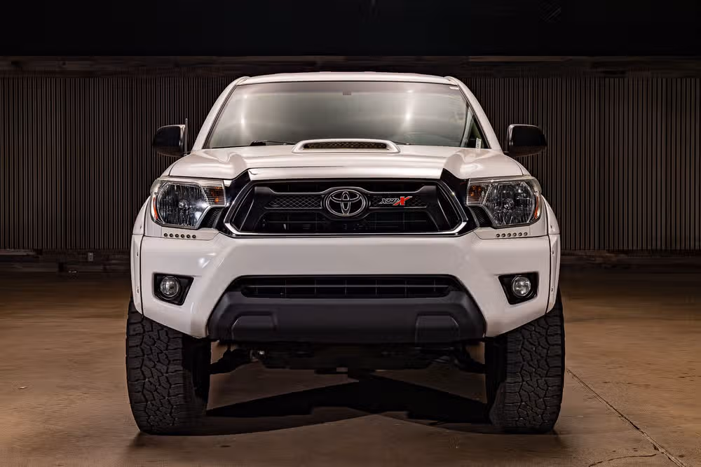2015 Toyota Tacoma PreRunner V6 Double Cab Image 2