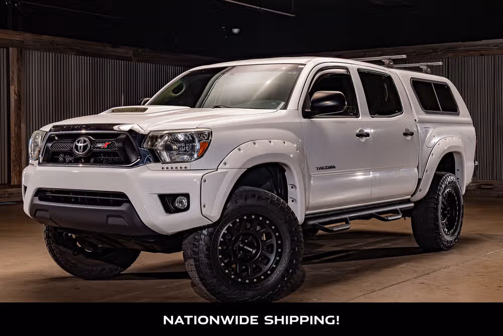 2015 Toyota Tacoma PreRunner V6 Double Cab Image 4