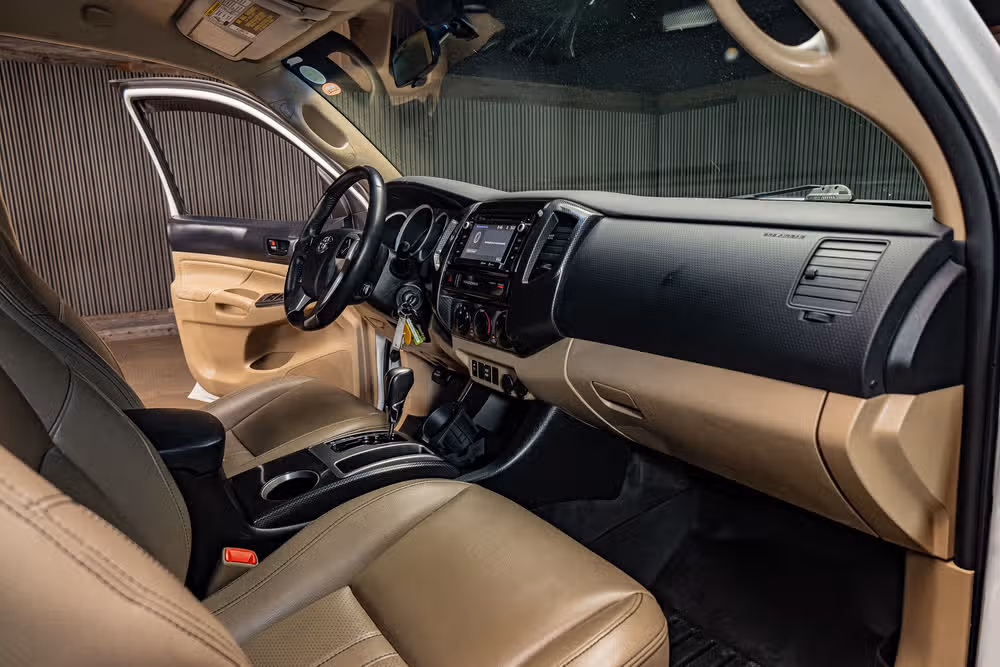 2015 Toyota Tacoma PreRunner V6 Double Cab Image 14