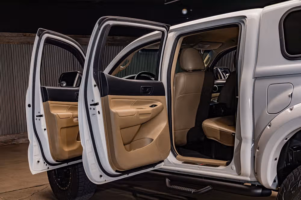 2015 Toyota Tacoma PreRunner V6 Double Cab Image 25
