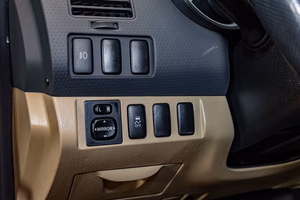 2015 Toyota Tacoma PreRunner V6 Double Cab Image 17