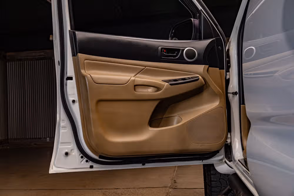 2015 Toyota Tacoma PreRunner V6 Double Cab Image 26