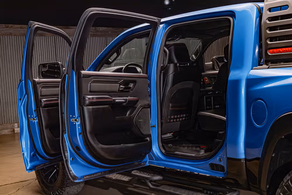2023 Ram 1500 TRX Crew Cab Image 32