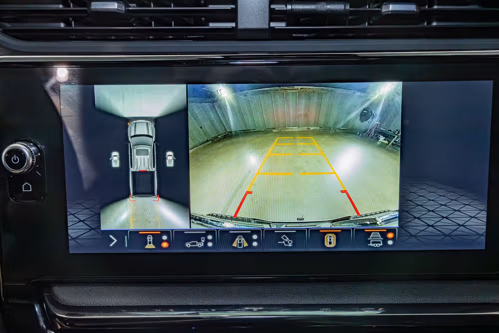 2026 GMC Sierra 1500 AT4 Crew Cab Image 23