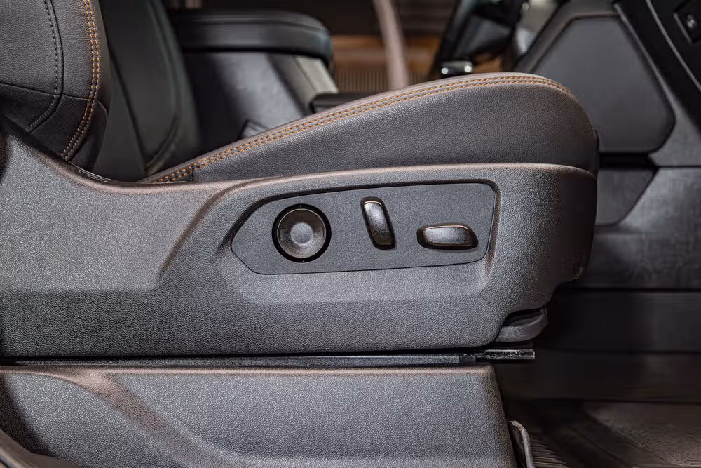 2026 GMC Sierra 1500 AT4 Crew Cab Image 30