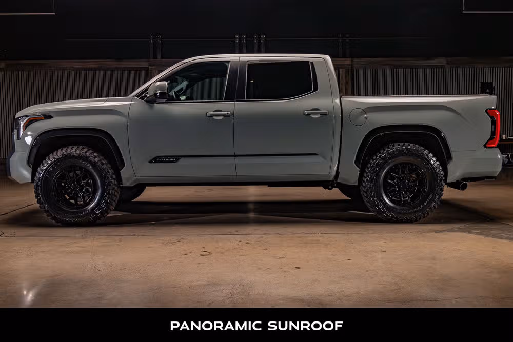 2025 Toyota Tundra Platinum CrewMax Image 6
