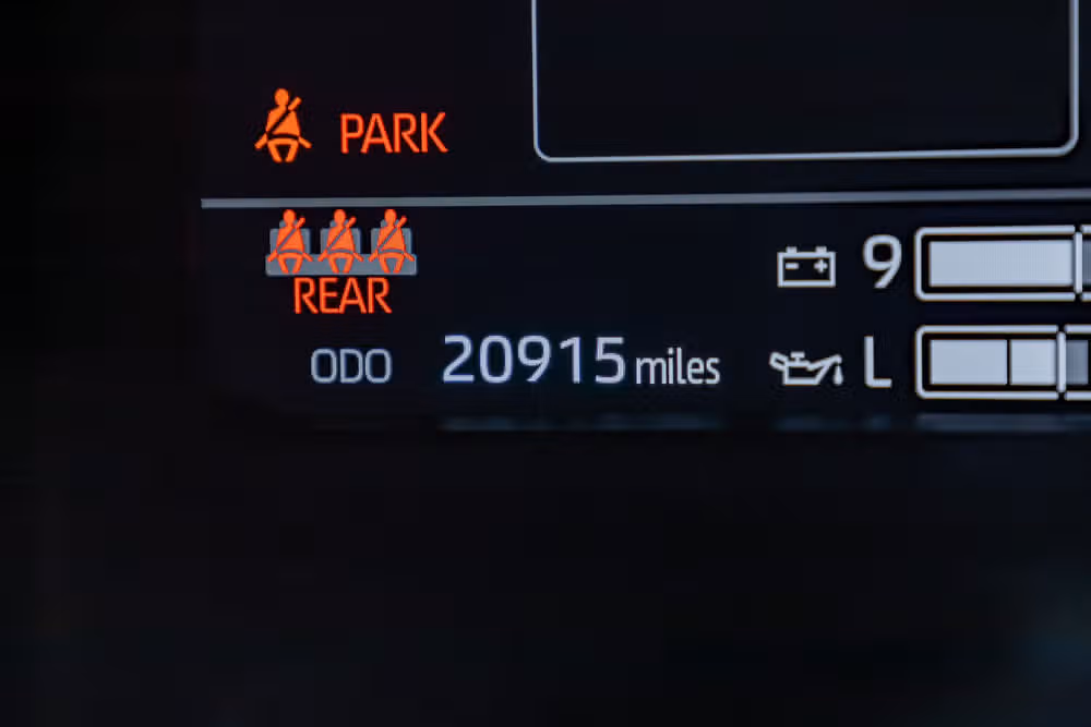 2025 Toyota Tundra Platinum CrewMax Image 18