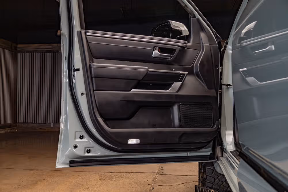 2025 Toyota Tundra Platinum CrewMax Image 29